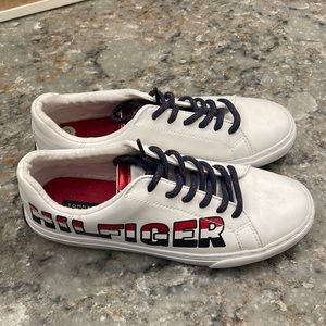 Womens Hilfiger sneakers
